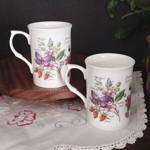 🤑🤑Pair Rose of England Bone China Coffee Mug Tea Plants Botanical Bird Nest